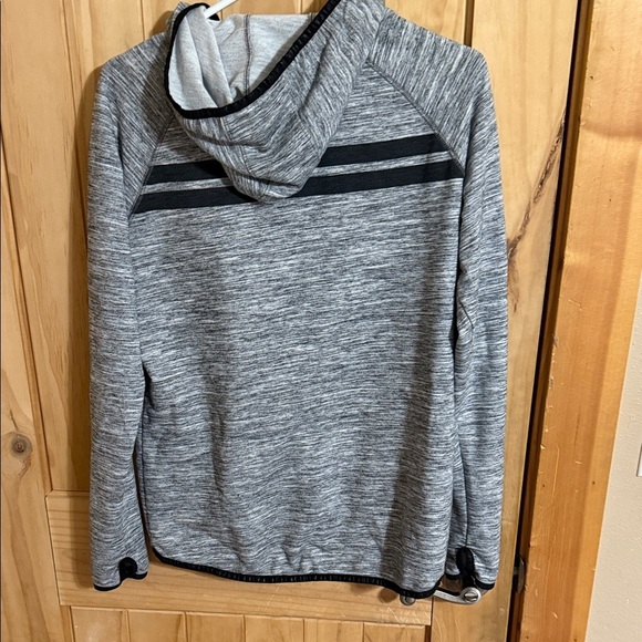 PINK Victoria's Secret Heathered Gray Women’s Jacket - Picture 3 of 5